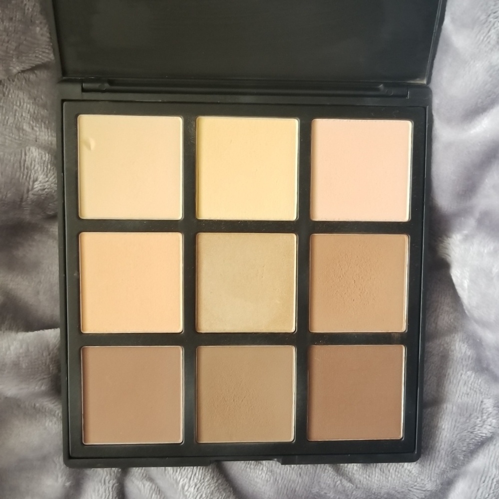 Morphe Contour And Highlight Palette 9c
